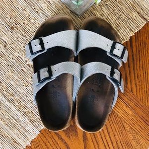 Size 6 Silver Birkenstock Sandals